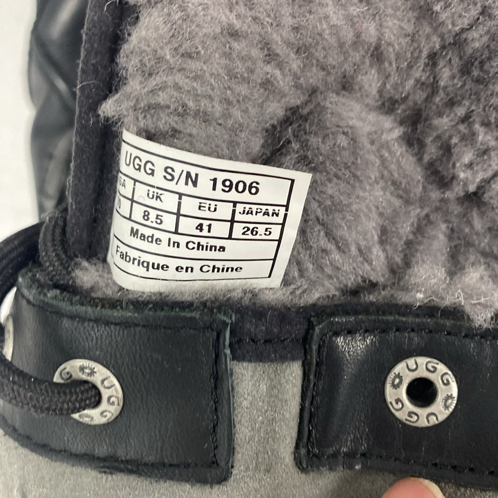 UGG Men Black/Gray Fur Vibram Leather Waterproof Snow Gore-Tex Boots Size 10 EUC - Picture 11 of 14